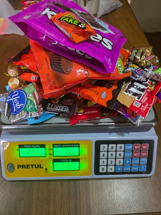 Dulce Y Chocolate Americano Importado(saldo) Precio Por 1 Kg